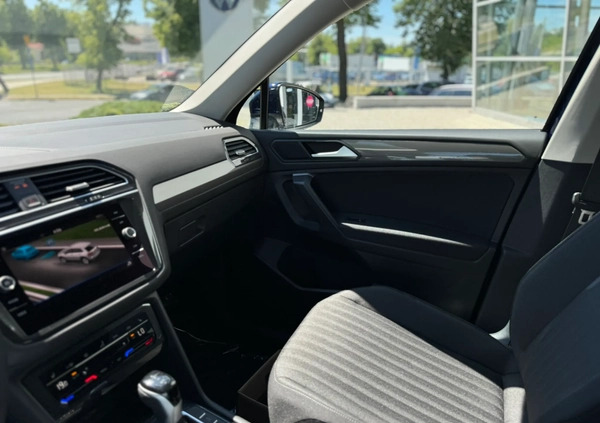 Volkswagen Tiguan Allspace cena 179760 przebieg: 10, rok produkcji 2024 z Ostrów Mazowiecka małe 466